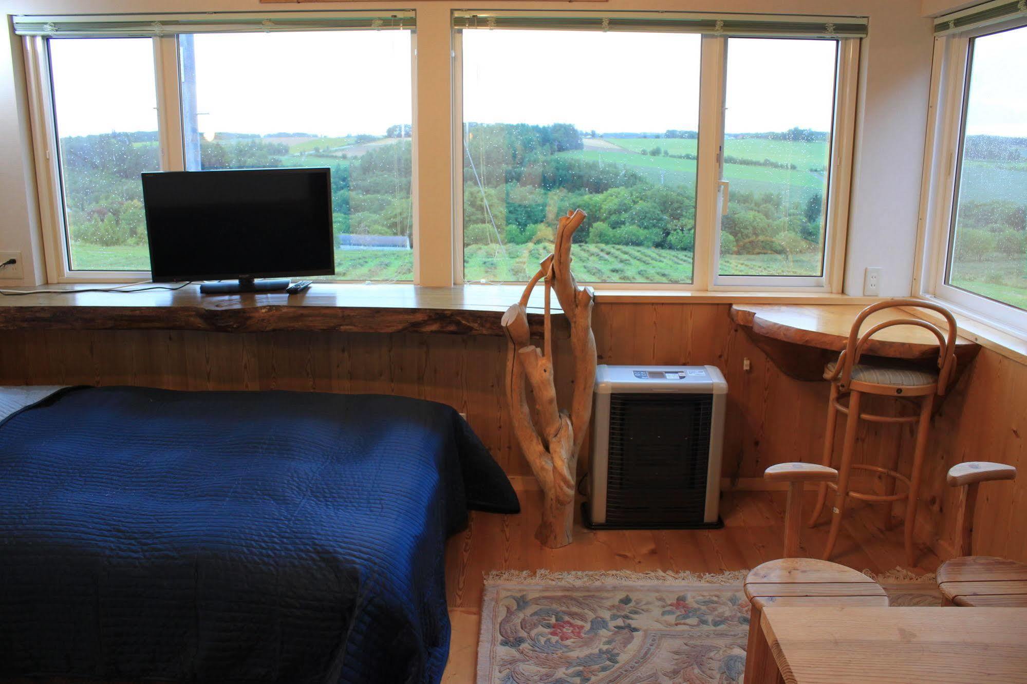 Woody Life Villa Kamifurano Bagian luar foto