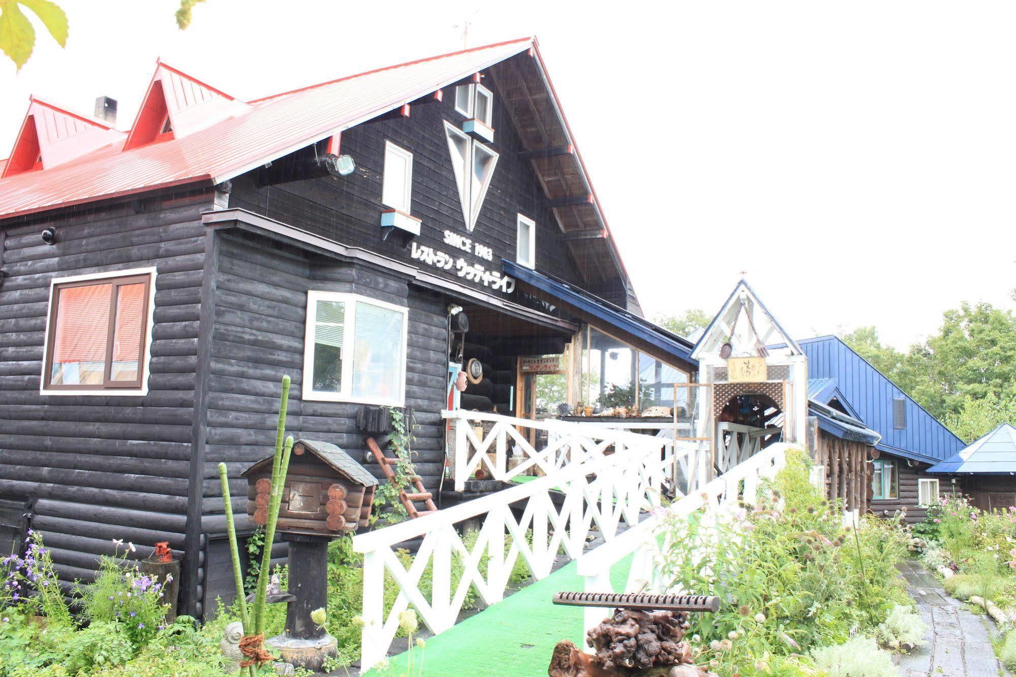 Woody Life Villa Kamifurano Bagian luar foto